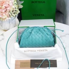 Bottega Veneta Pouch Clutch Bags